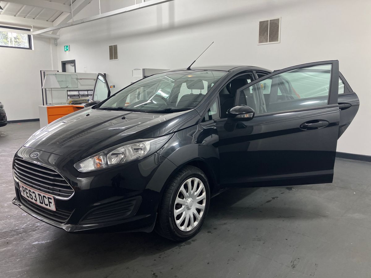 Vehicle 29