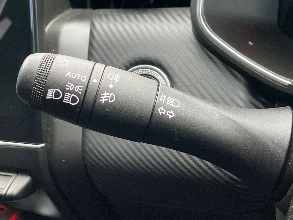 Used Renault Clio 2022 for sale - 76969349: Photo 24