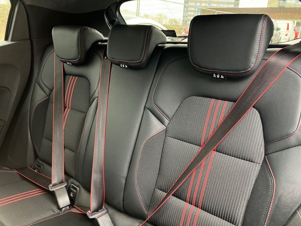 Used Renault Clio 2022 for sale - 76969349: Photo 39