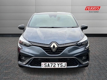 Used Renault Clio 2022 for sale - 76969349: Photo