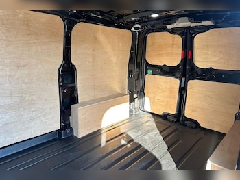 Used Ford Transit Custom 2025 for sale - 78549692: Photo