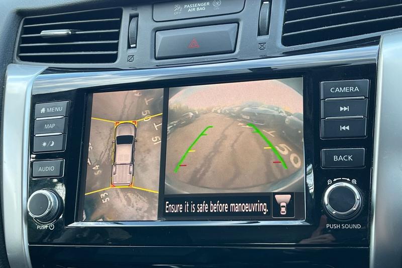 Used Nissan Navara 2020 for sale - 77729523: Photo 28