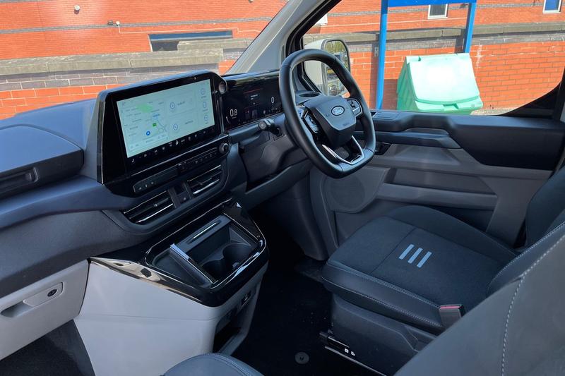 Used Ford Tourneo Custom 2025 for sale - 78215563: Photo 18