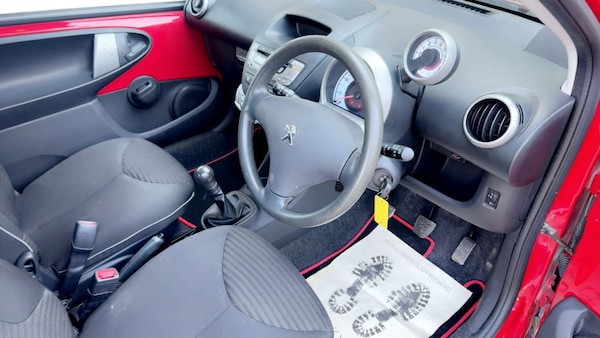 Used Peugeot 107 2012 for sale - 76230492: Photo 10