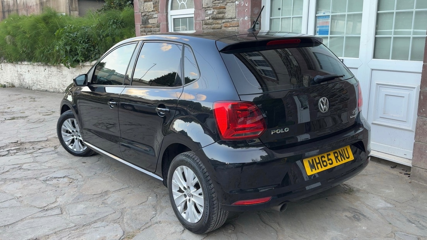 Used Volkswagen Polo 2016 for sale - 76510500: Photo 3