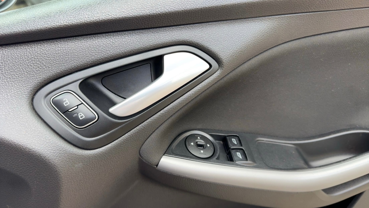 Used Ford Focus 2015 for sale - 76230509: Photo 13