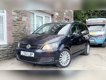 Volkswagen - Touran