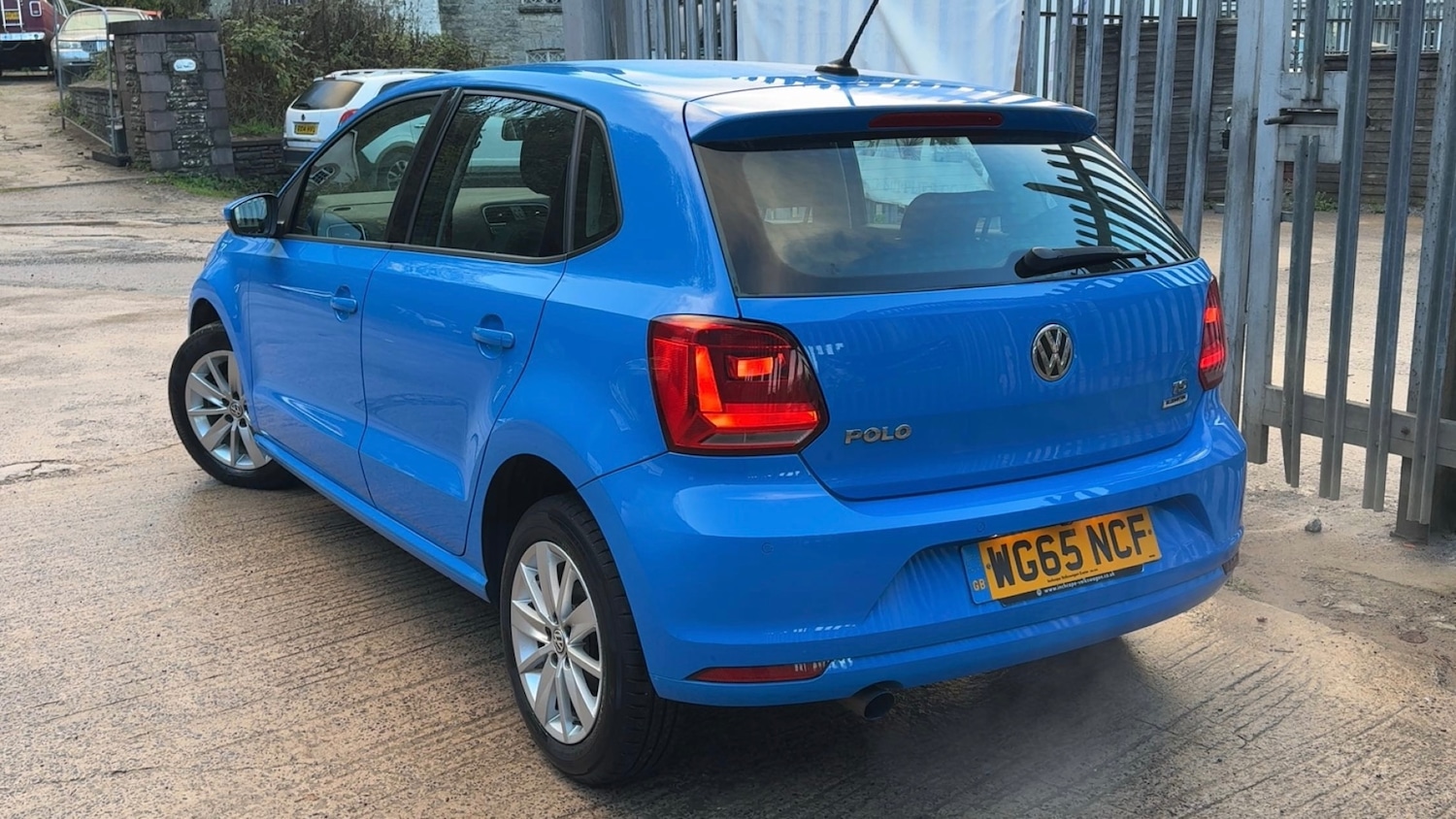Used Volkswagen Polo 2015 for sale - 77559016: Photo 3