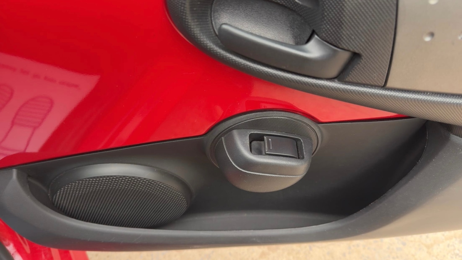 Used Peugeot 107 2012 for sale - 78139489: Photo 15