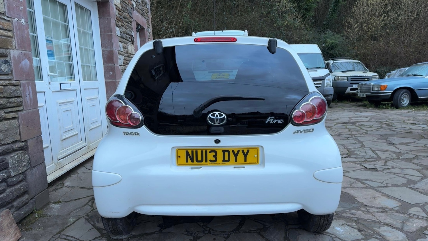 Used Toyota AYGO 2013 for sale - 77409947: Photo 4