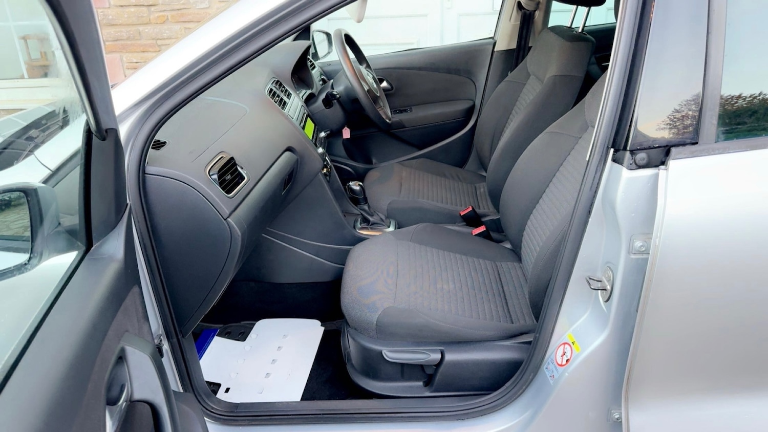 Used Volkswagen Polo 2014 for sale - 76226123: Photo 18