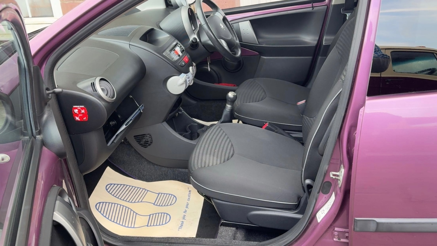 Used Peugeot 107 2013 for sale - 76940171: Photo 14