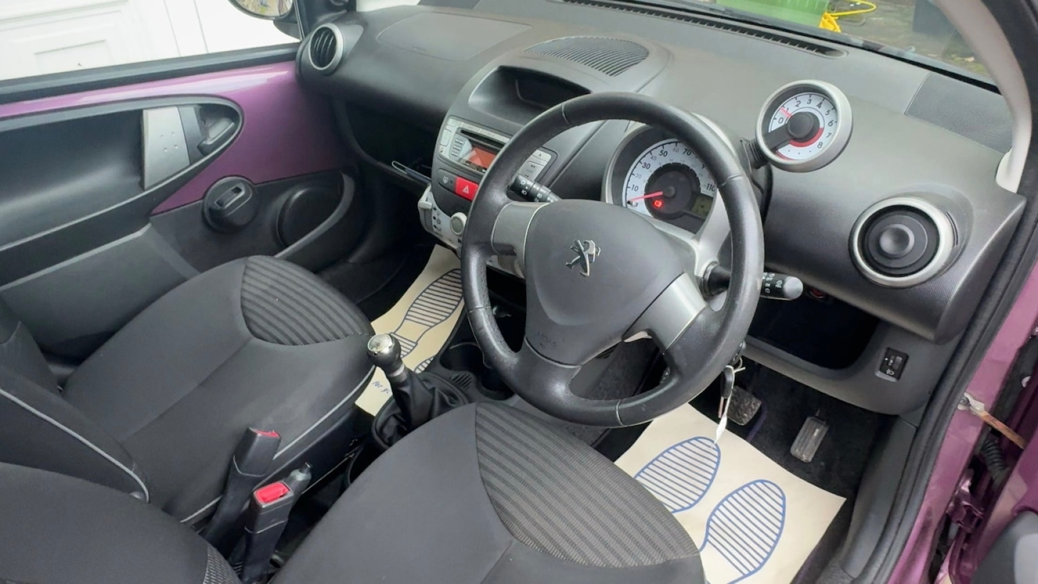 Used Peugeot 107 2013 for sale - 76940171: Photo 9