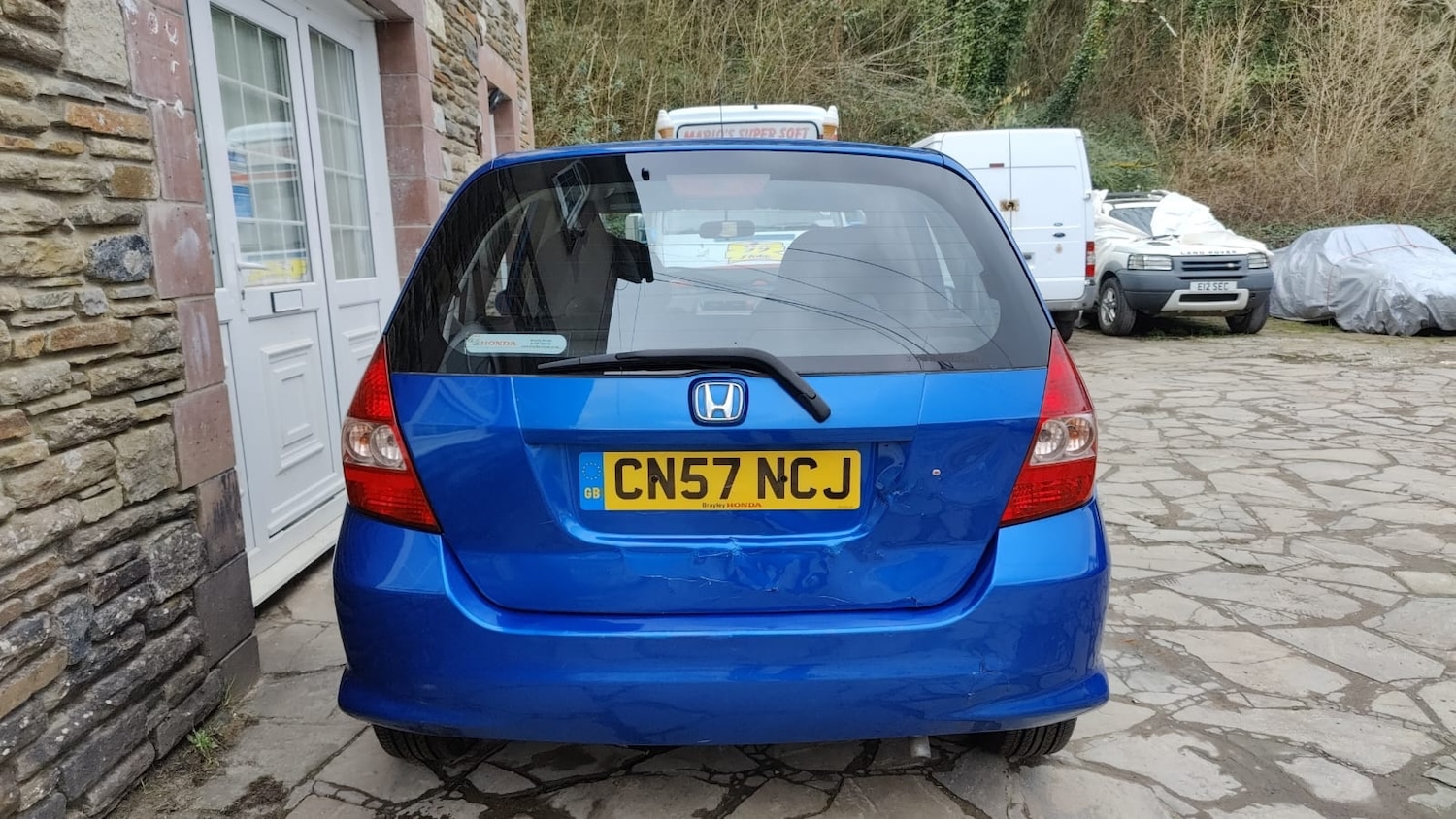 Vehicle 3