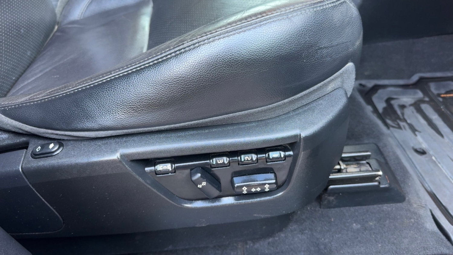 Used Land Rover Freelander 2010 for sale - 77068851: Photo 15