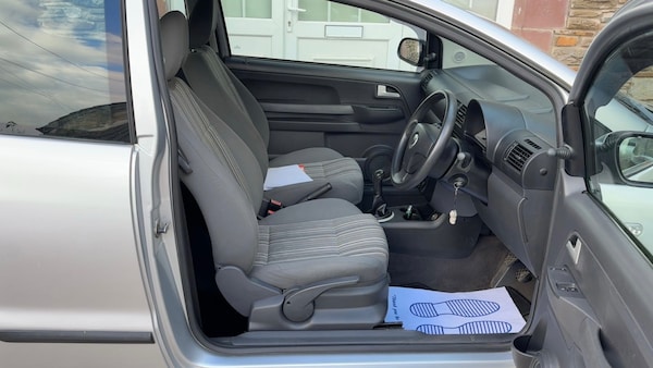 Used Volkswagen Fox 2010 for sale - 76125330: Photo 12