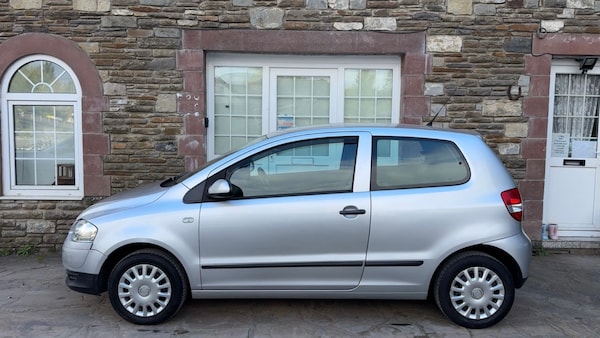 Used Volkswagen Fox 2010 for sale - 76125330: Photo 2