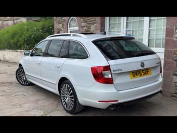 Used Skoda Superb 2015 for sale - 75338452: Photo
