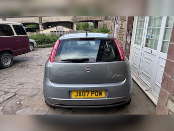 Used Fiat Grande Punto 2009 for sale - 78534997: Photo