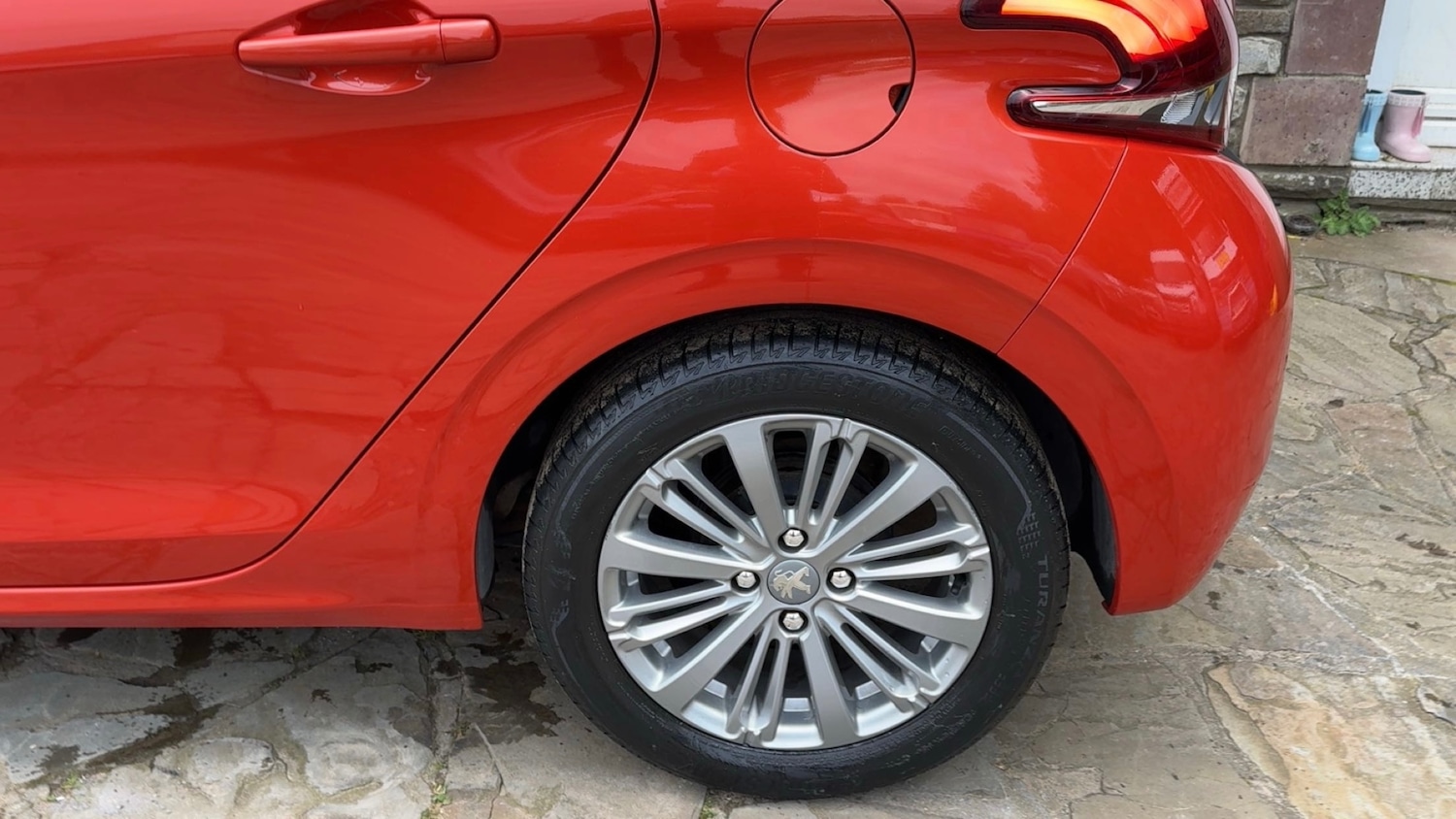 Used Peugeot 208 2016 for sale - 76058267: Photo 19