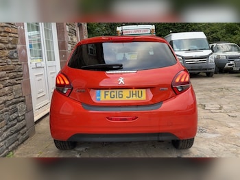 Used Peugeot 208 2016 for sale - 76058267: Photo 4