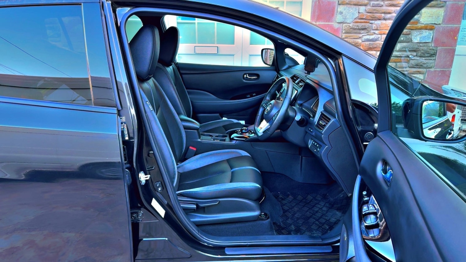 Used Nissan Leaf 2022 for sale - 77084327: Photo 11