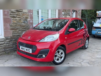 Peugeot - 107