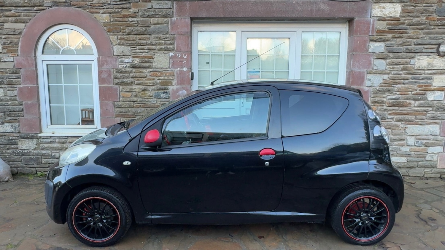 Used Citroen C1 2012 for sale - 76527408: Photo 2