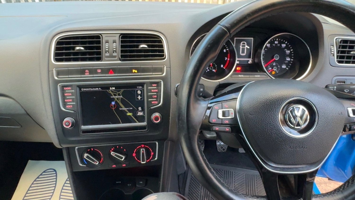 Used Volkswagen Polo 2015 for sale - 77073439: Photo 14