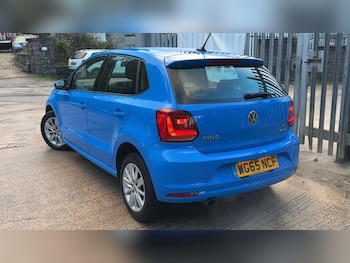 Used Volkswagen Polo 2015 for sale - 77073439: Photo