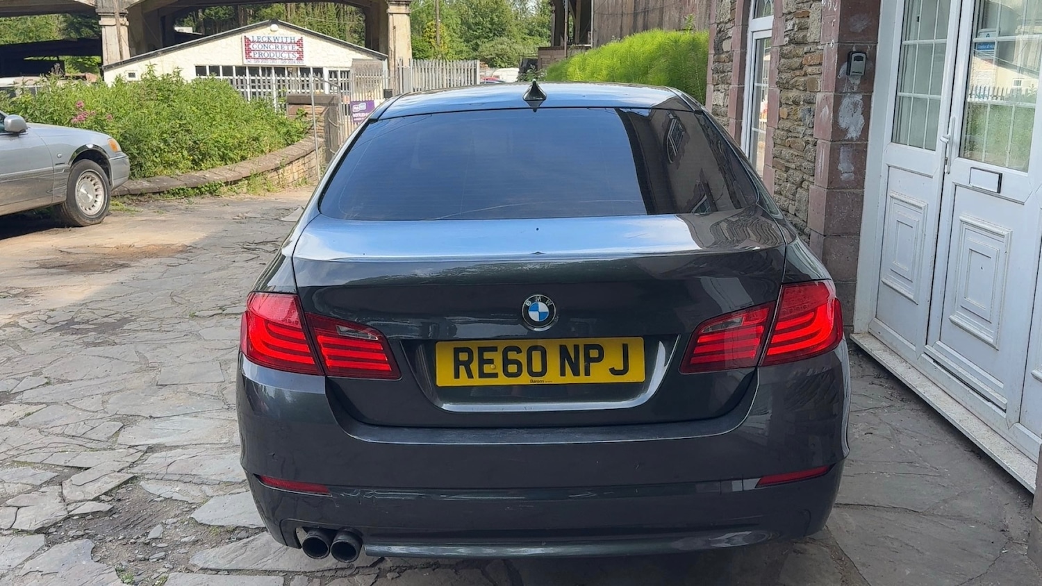 Vehicle 4