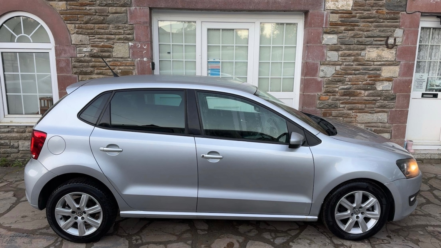 Used Volkswagen Polo 2014 for sale - 76520828: Photo 6