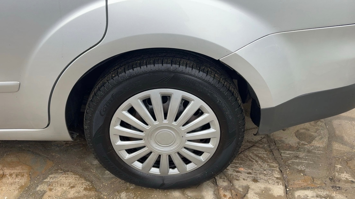 Used Ford Galaxy 2010 for sale - 77201743: Photo 21