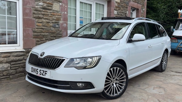 Used Skoda Superb 2015 for sale - 76230503: Photo 1