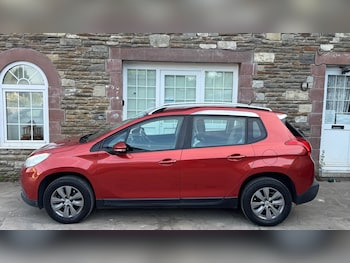 Used Peugeot 2008 2015 for sale - 79162669: Photo
