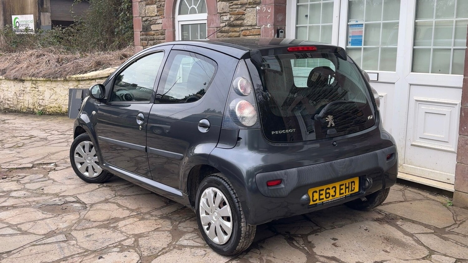 Used Peugeot 107 2013 for sale - 77682273: Photo 3