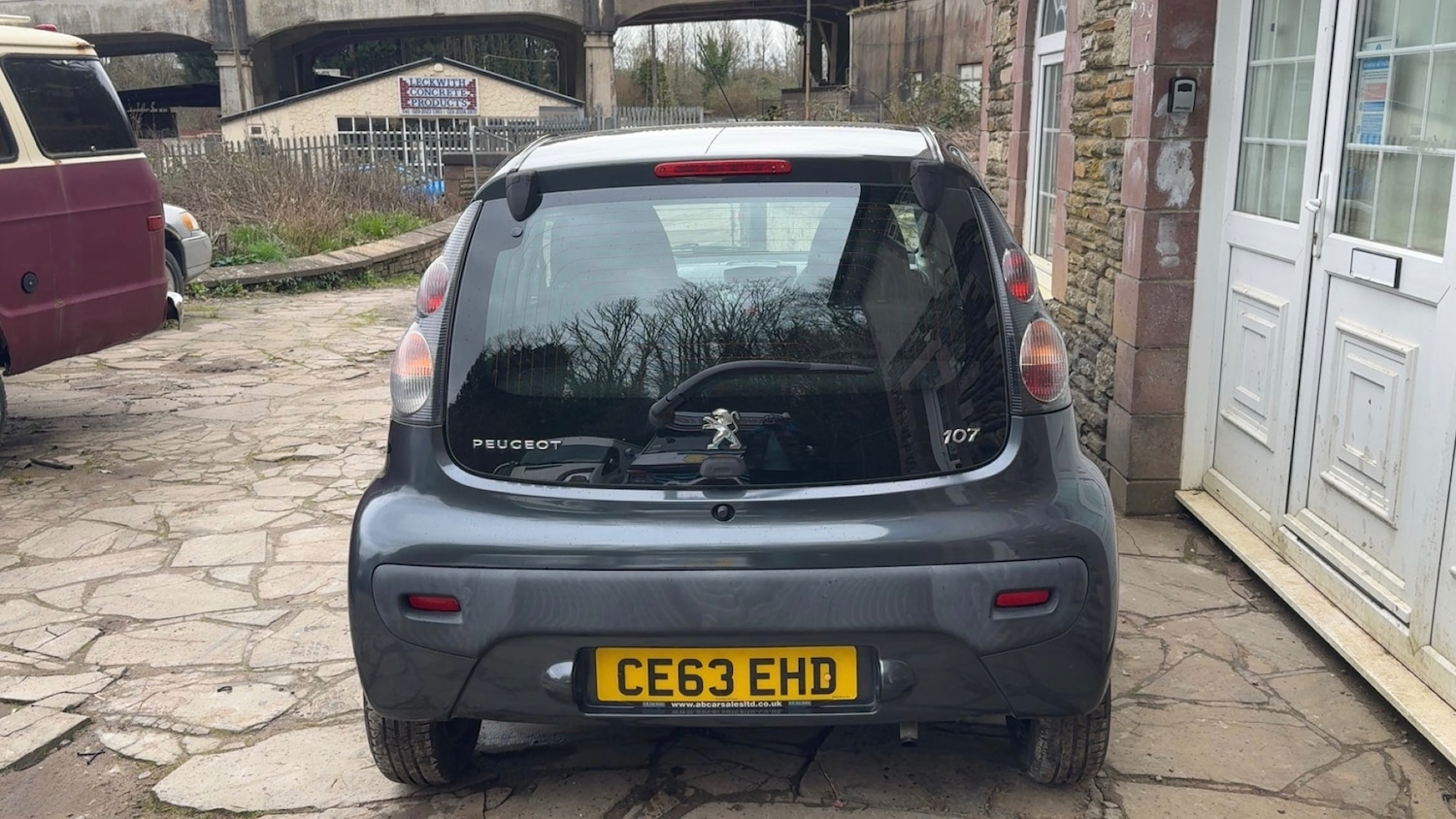 Used Peugeot 107 2013 for sale - 77682273: Photo 4