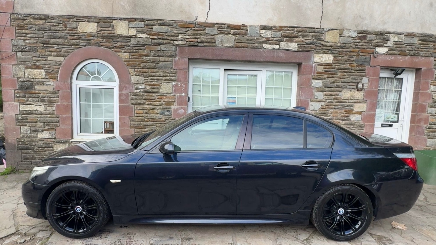 Used BMW 5 Series 2008 for sale - 76165356: Photo 2