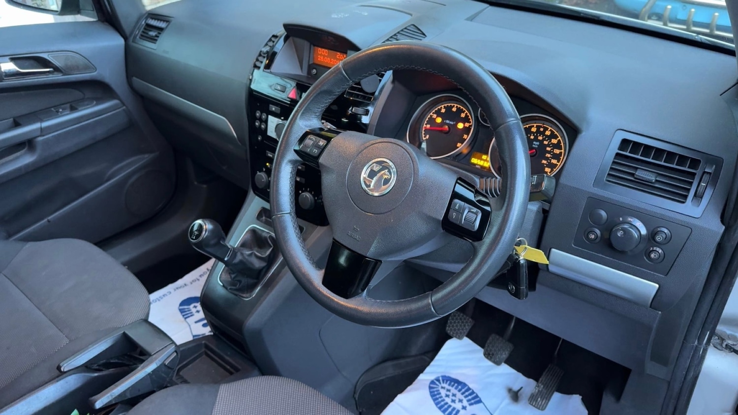 Used Vauxhall Zafira 2013 for sale - 76941336: Photo 11