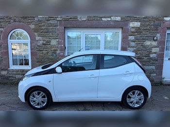 Used Toyota AYGO 2014 for sale - 79328276: Photo