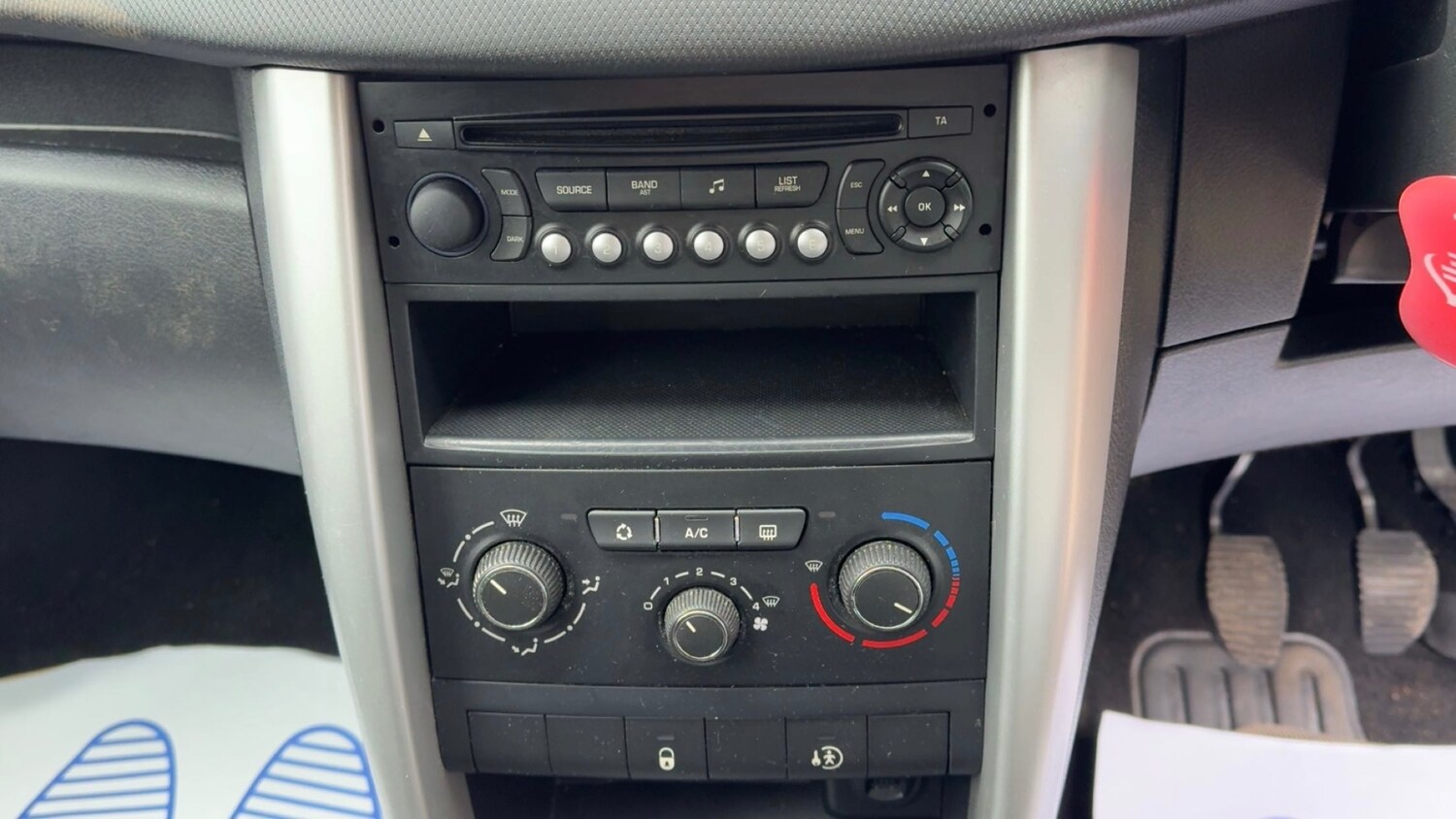 Used Peugeot 207 2012 for sale - 78139458: Photo 15