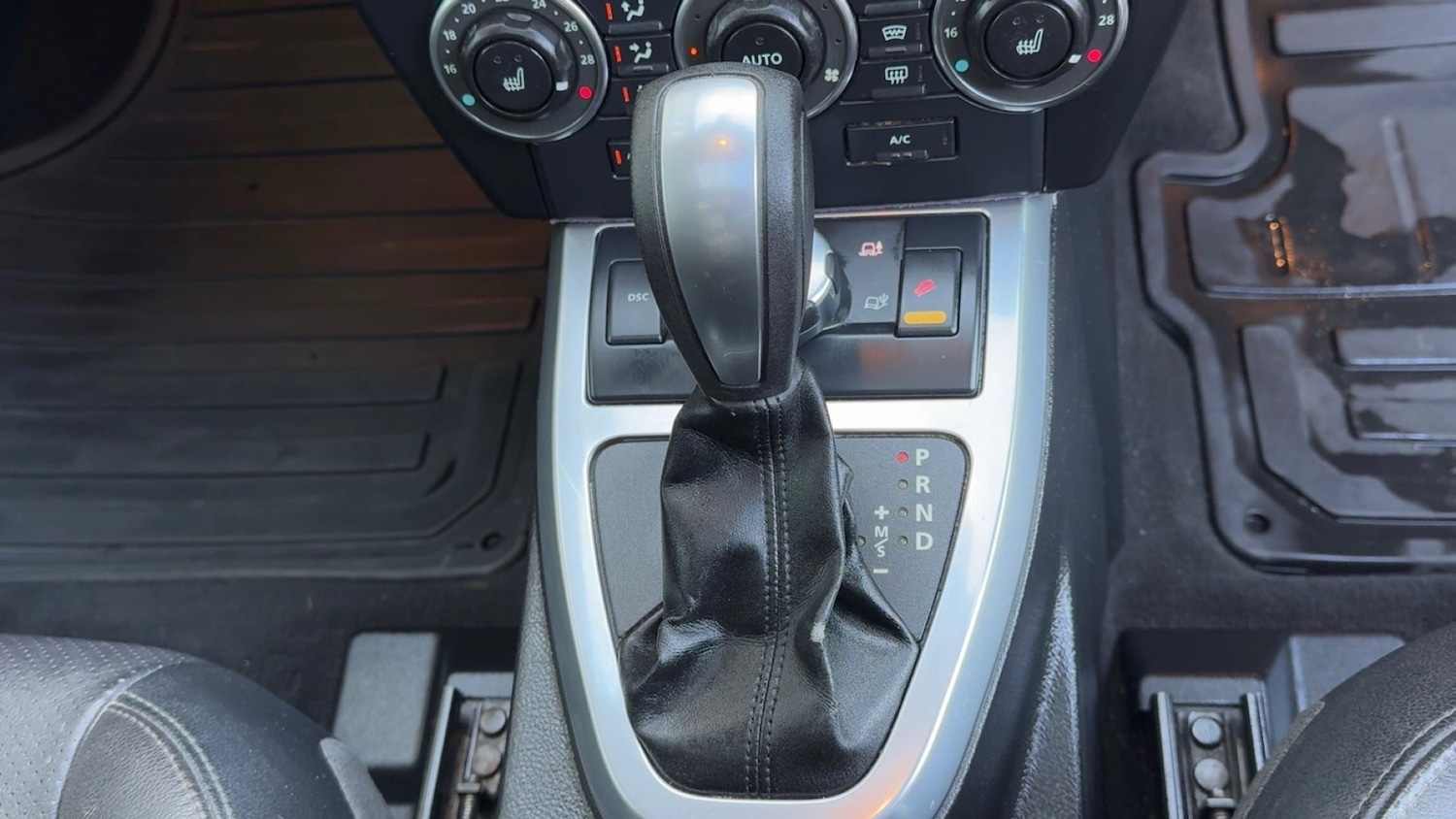 Used Land Rover Freelander 2010 for sale - 76669059: Photo 16