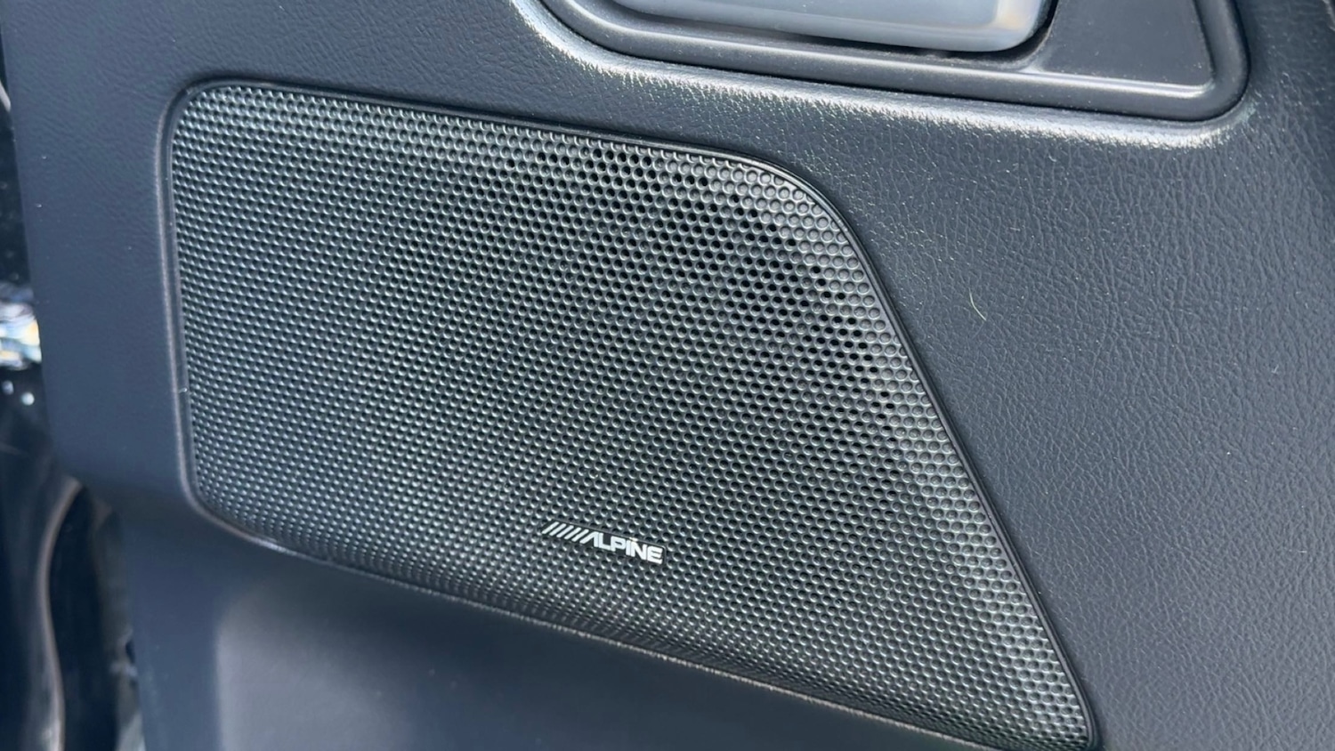 Used Land Rover Freelander 2010 for sale - 76669059: Photo 17