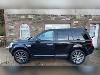 Used Land Rover Freelander 2010 for sale - 76669059: Photo