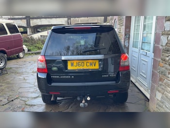 Used Land Rover Freelander 2010 for sale - 76669059: Photo