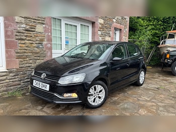 Used Volkswagen Polo 2015 for sale - 79329588: Photo