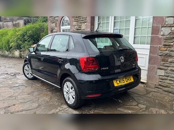 Used Volkswagen Polo 2015 for sale - 79329588: Photo