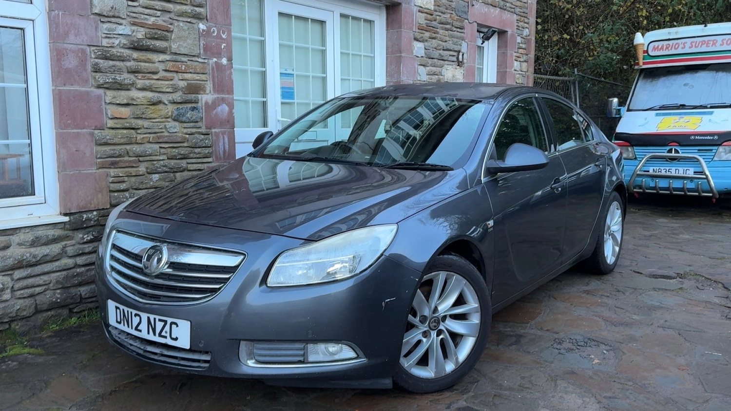 Used Vauxhall Insignia 2012 for sale - 76837466: Photo 1