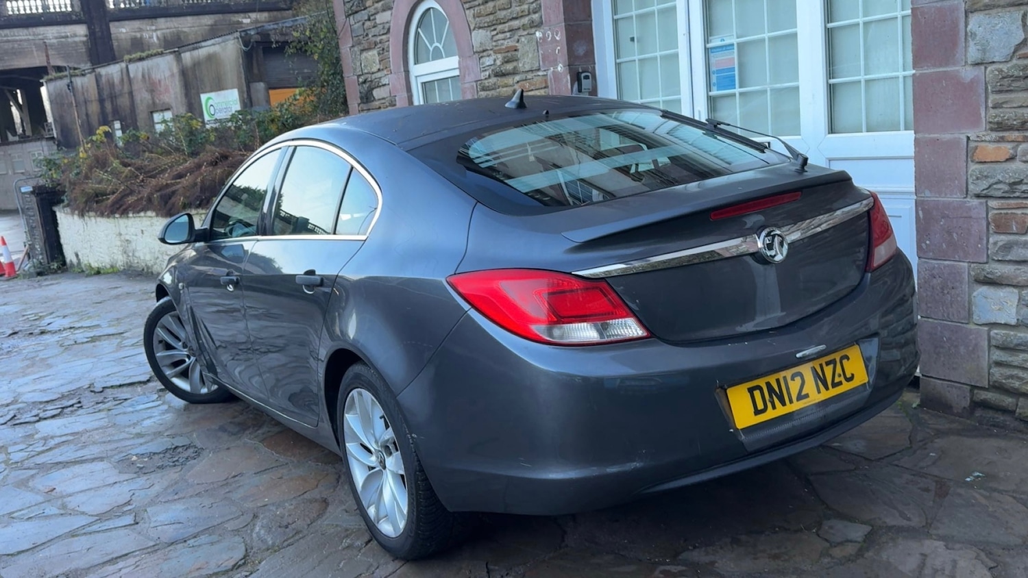 Used Vauxhall Insignia 2012 for sale - 76837466: Photo 3
