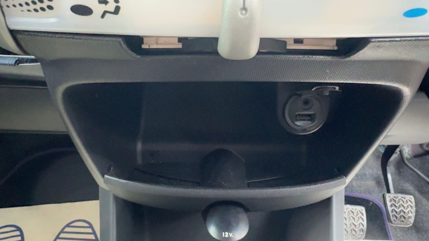 Used Peugeot 107 2013 for sale - 77129790: Photo 14